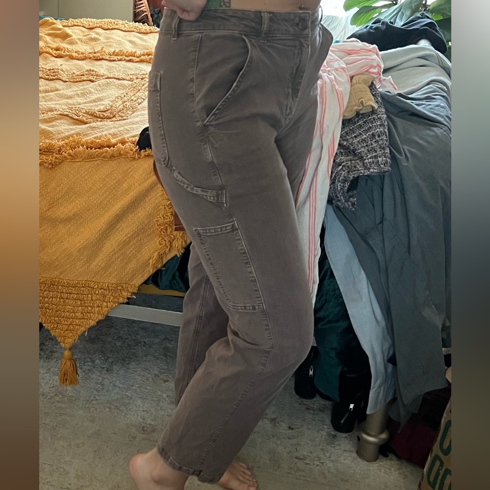 American Eagle Highrise 90’s Boyfriend Pants Cargo size 6